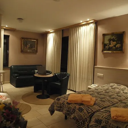 Familiehotel Soll Cress فندق